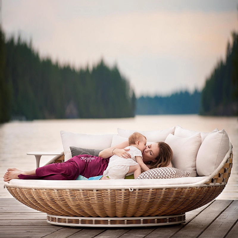 Outdoor Swing Bed Hanging Hammock Modern Swing Sofa Garden Furniture Detachable Cleaning Rope Rattan Vine Round Hanging Daybed