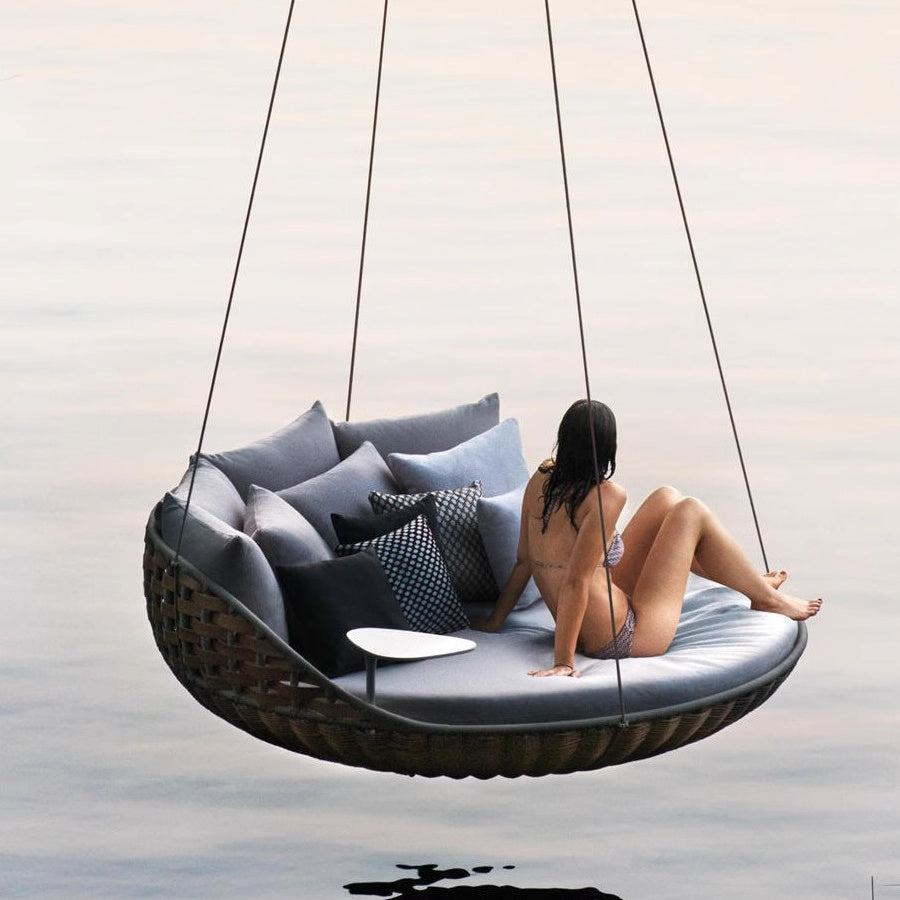 Outdoor Swing Bed Hanging Hammock Modern Swing Sofa Garden Furniture Detachable Cleaning Rope Rattan Vine Round Hanging Daybed